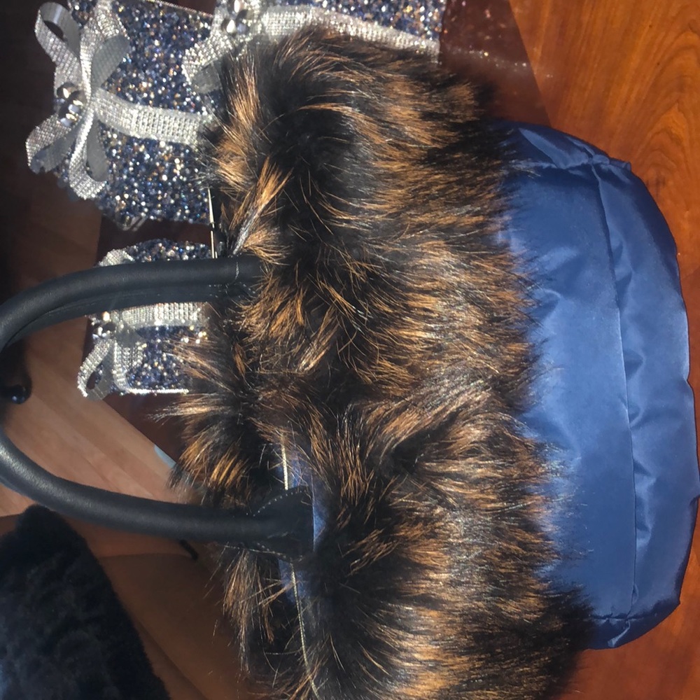 Fur Purse - Picture 2 of 3